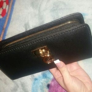 Michael Kors wallet