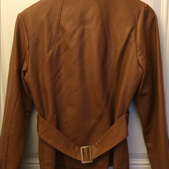 Arden B Jacket - Picture 2 of 4