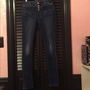 High waisted skinny jeans