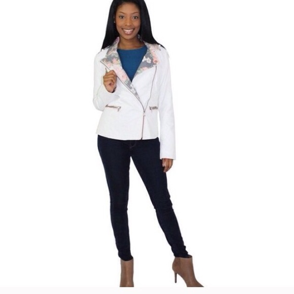NEW-Jessica Simpson White vegan leather jacket