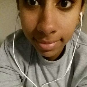 Meet your Posher, Paula