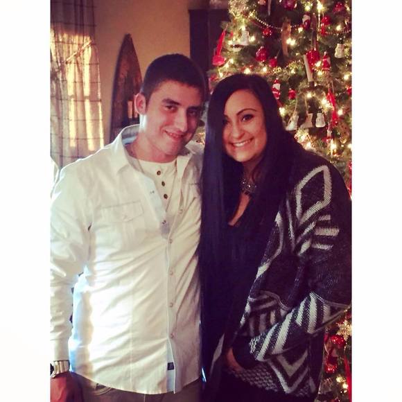 Meet your Posher, Ariel