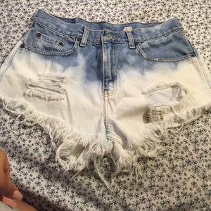 Levi distressed Shorts - $12