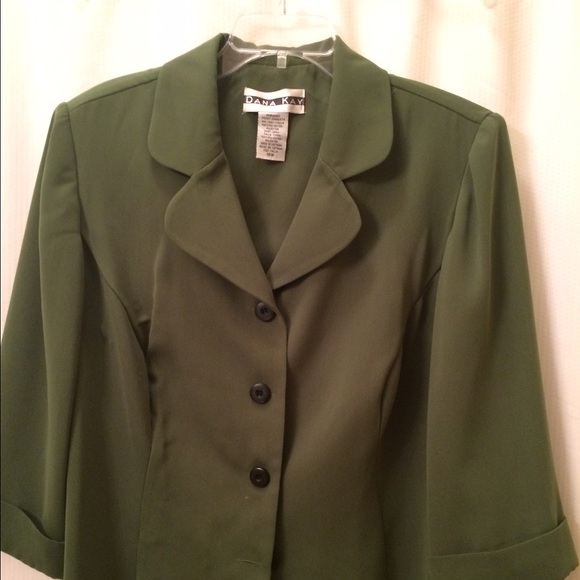 $20 Dana Kay fully lined suit Coat Sz 18