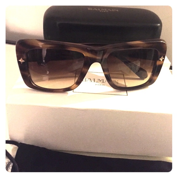 Balmain Accessories - Balmain Paris tortoise shell sunglasses
