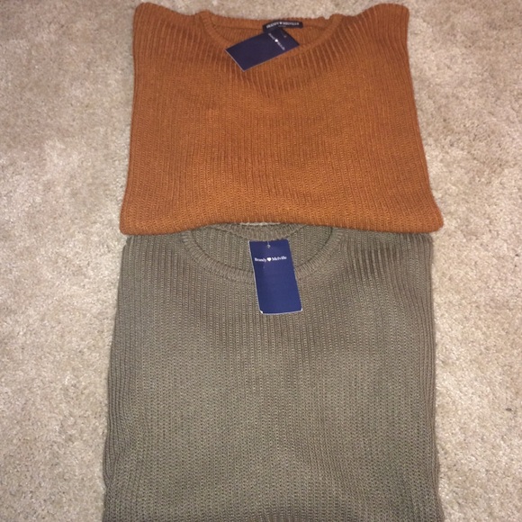 Brandy Melville Ollie sweater bundle!