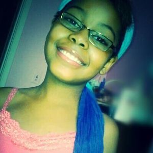 Meet your Posher, Lourena