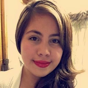 Meet your Posher, Jecenia