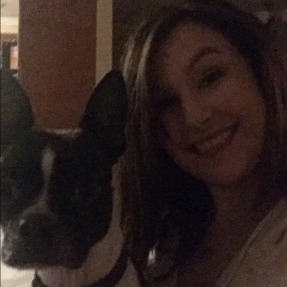 Meet your Posher, Madison