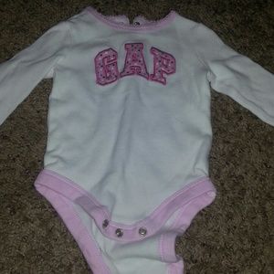 Gap lomg sleeved onesie