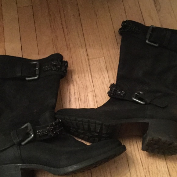 Vera Wang Lavender boots