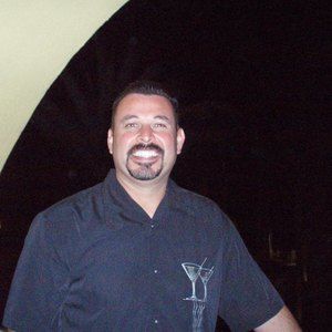 Meet your Posher, Javier