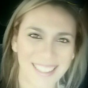 Meet your Posher, Alejandra