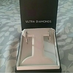 NWOT Kay jewlers White diamond hoop earrings