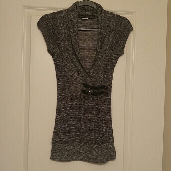 Super soft grey sweater/shirt