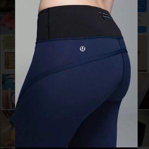 NWOT Pedal Pace Crop Lululemon Navy