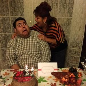 Meet your Posher, Isai