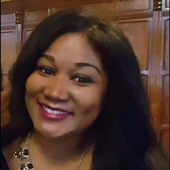 Meet the Posher Other - Meet your Posher, Jasmine