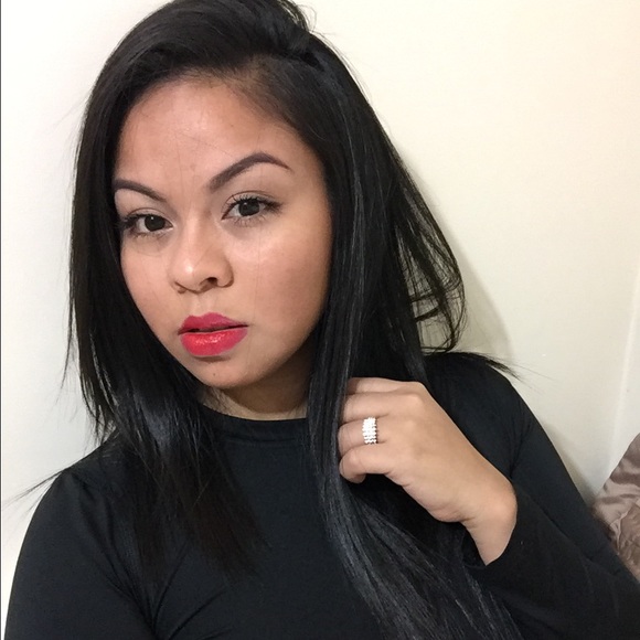 Meet your Posher, Tania - Picture 1 of 1