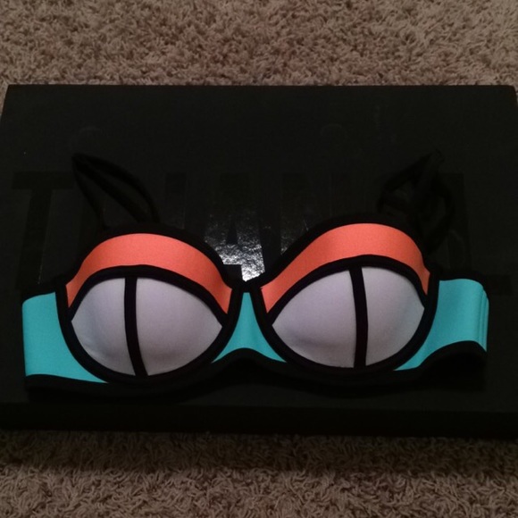 Triangl swim suit top