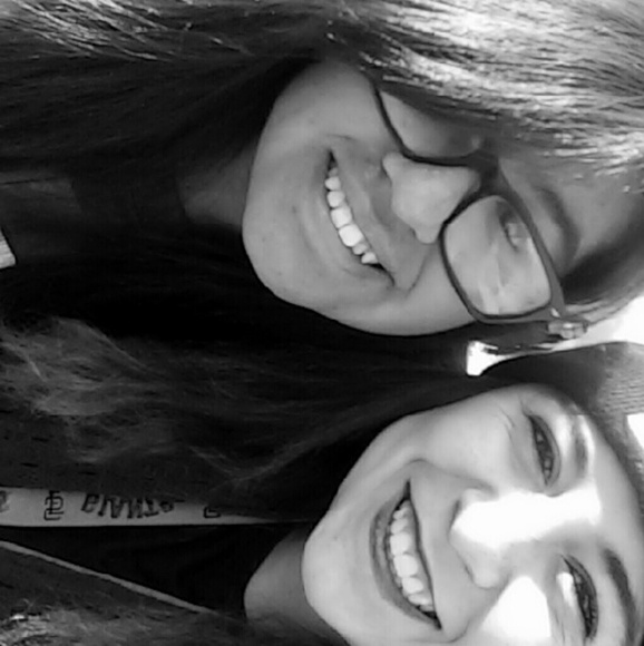 Meet your Posher, Jocelyn - Picture 1 of 1