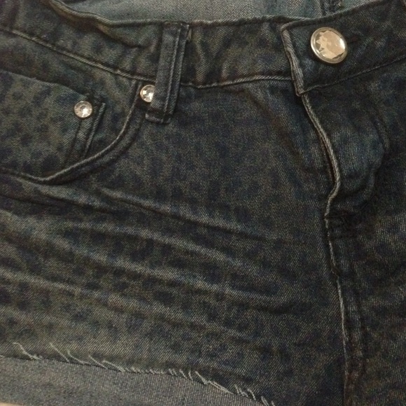 MOVING SALE! - Picture 2 of 4