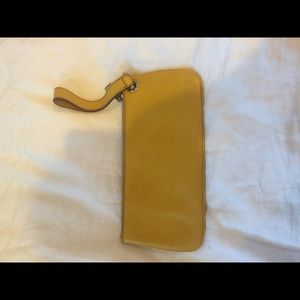 Mustard Hobo clutch