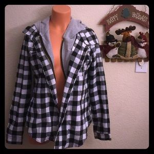 🎁Layered zip flannel with hood!! 🎁