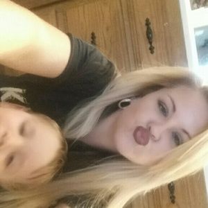 Meet your Posher, Aimee