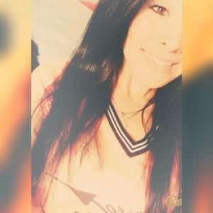 Meet your Posher, Mya