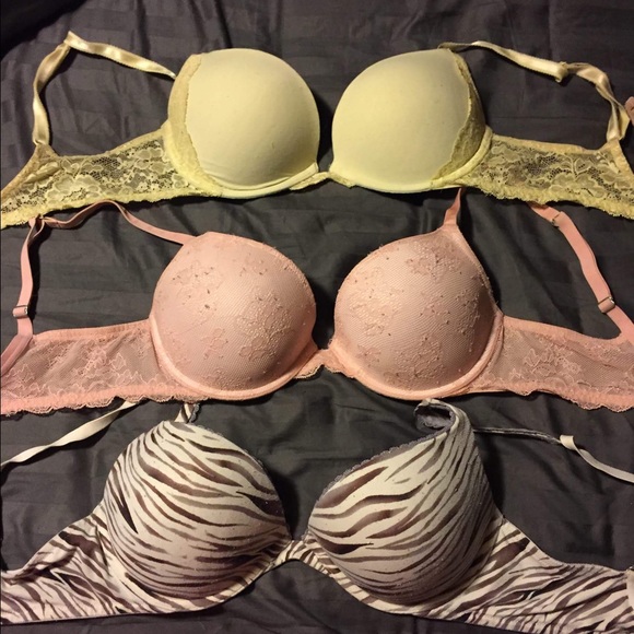 Victoria's Secret Other - Lot of three Victoria secret bras, size 34d