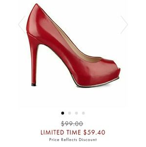 Guess Red Pumps