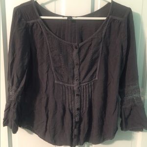 American Eagle gray button up blouse