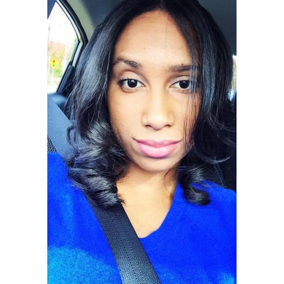 Meet your Posher, Liz