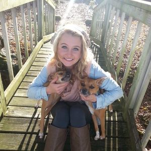 Meet your Posher, Jessica