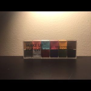 NEW MakeUp Forever 12 Flash Color Case