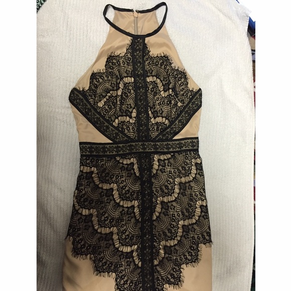 bebe Dresses & Skirts - Bebe nude/tan with lace pattern dress