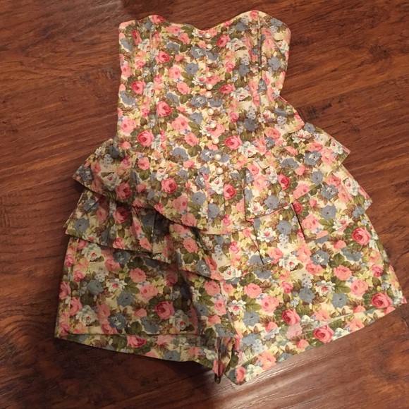 Dresses & Skirts - Floral romper