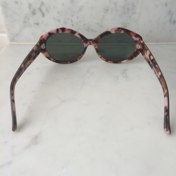 SEE tortoiseshell sunglasses