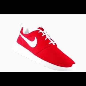 Meet your Posher, Troy