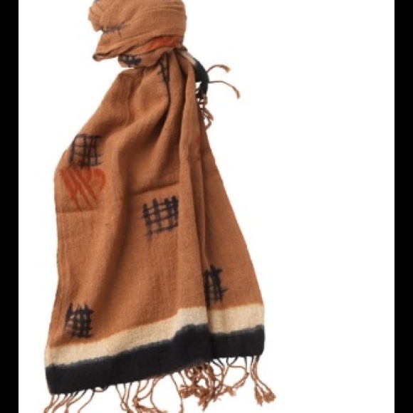 Fair Trade Scarf - Picture 2 of 3