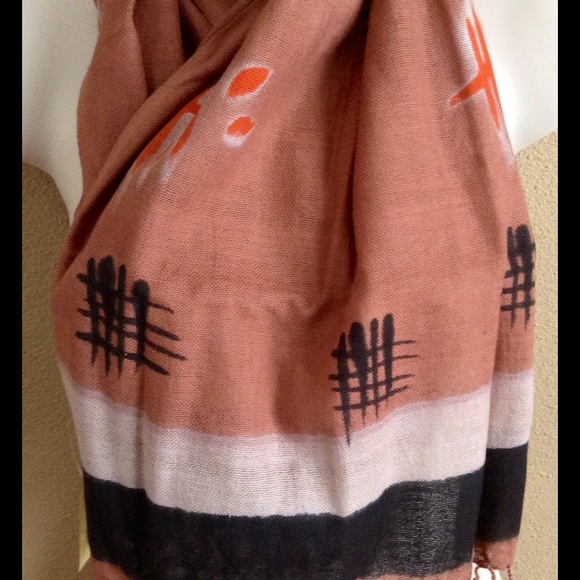 Fair Trade Scarf - Picture 3 of 3
