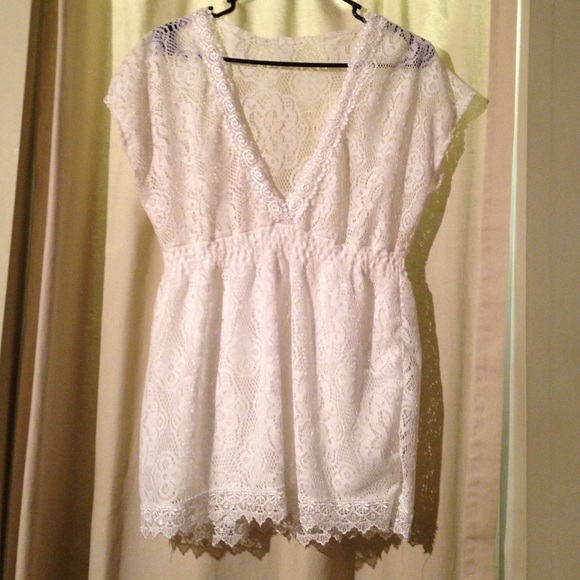 💕 NWOT Cover Up