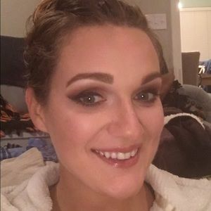 Meet your Posher, Kahla