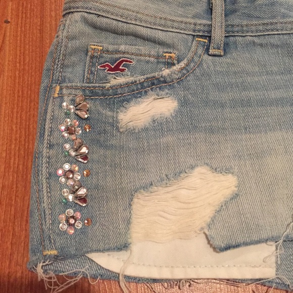 Beaded Hollister Jean Shorts - Picture 2 of 4