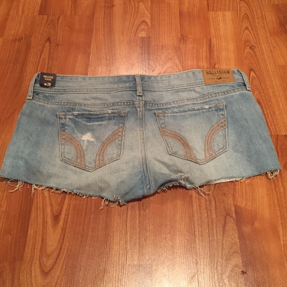 Beaded Hollister Jean Shorts - Picture 3 of 4