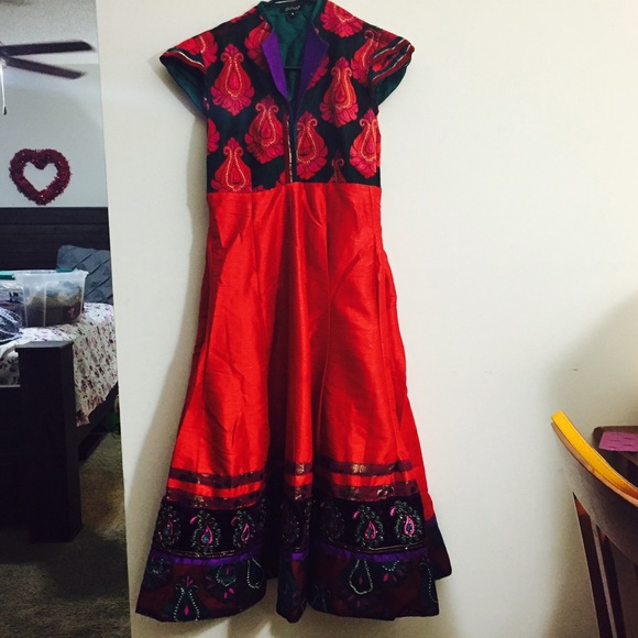 Two piece dress size xs/s