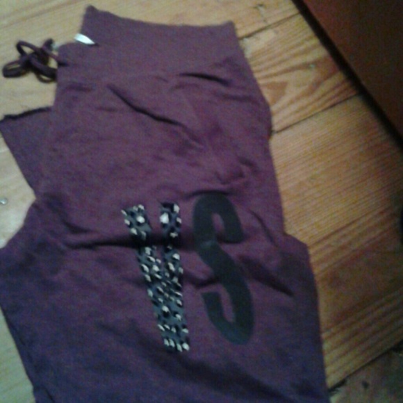 VS sweats Like New