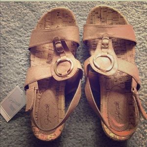Flip flops nwt