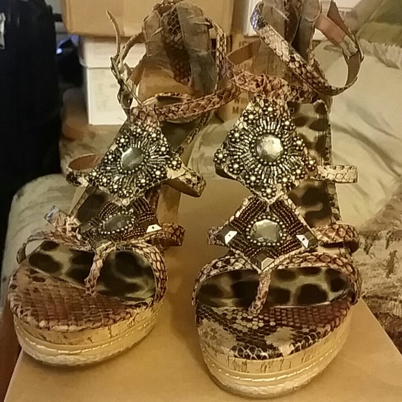 Wedge Sandals - Picture 1 of 4